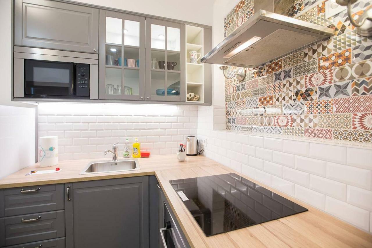 Oberiter Apartments - Center Of Zagreb, Fast Wifi, Ac, Kitchen, Parking Zewnętrze zdjęcie