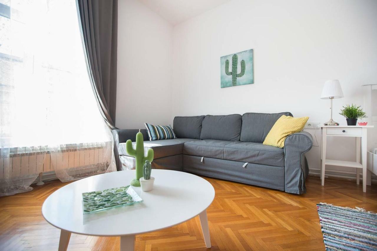 Oberiter Apartments - Center Of Zagreb, Fast Wifi, Ac, Kitchen, Parking Zewnętrze zdjęcie